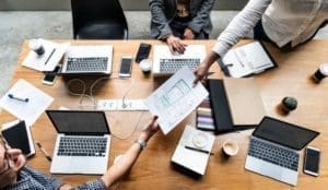 אישור עבודה קצר לעובדים מומחים בישראל